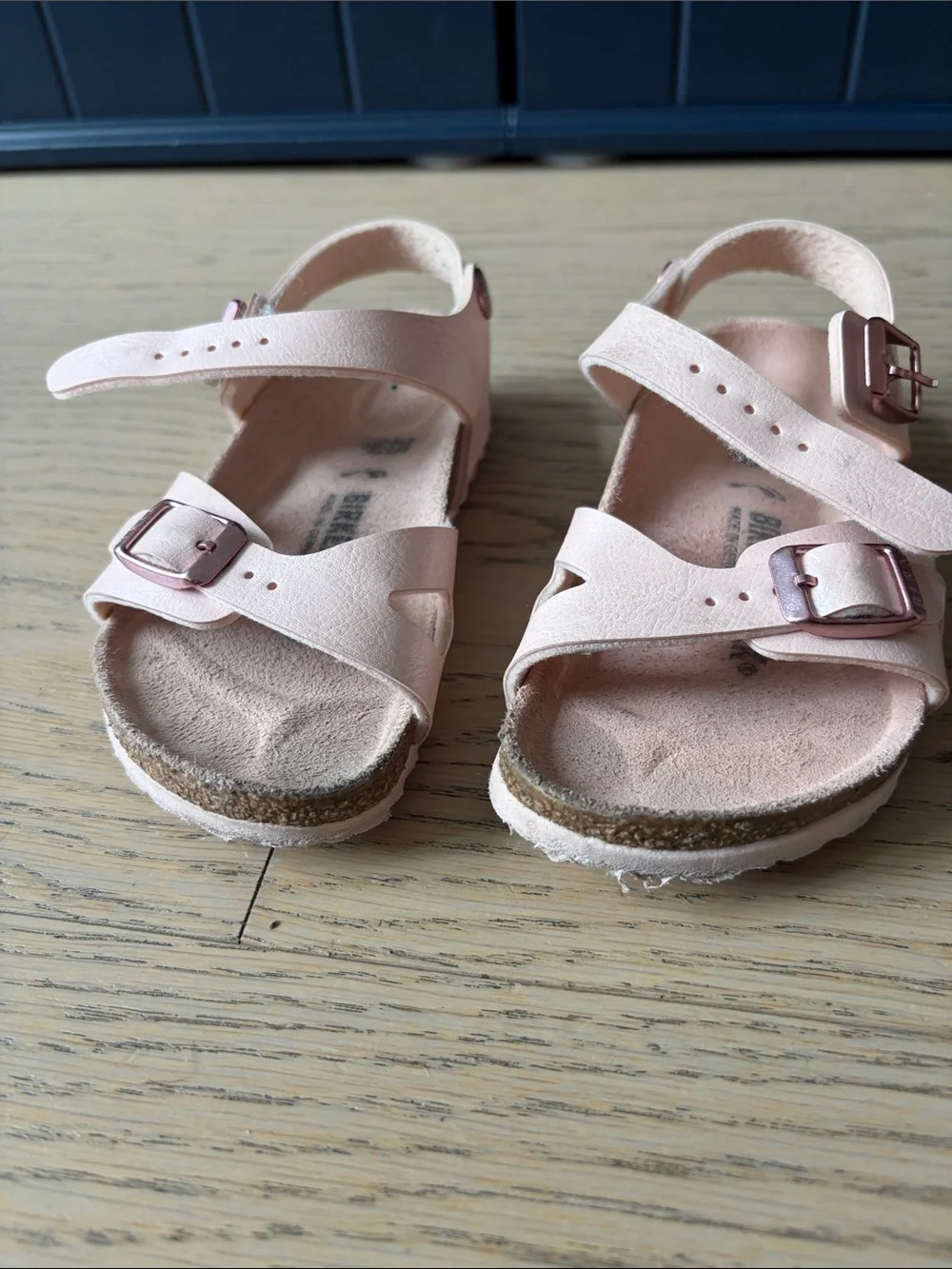 Birkenstock Toddler Pink Soft Footbed Sandals - size 7